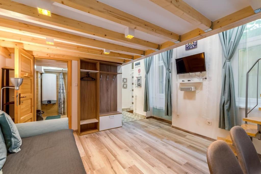 Amazing Kazinczy Flat No. 1 Budapest Budapeste Exterior foto